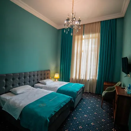 Belona Hotel Kutaisi Exterior photo